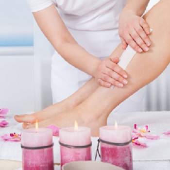 GLOSS & GO NAIL BAR - Pedicure