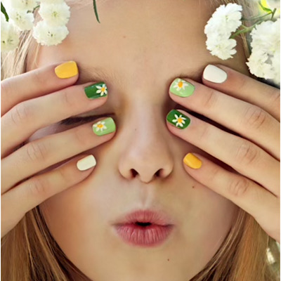 GLOSS & GO NAIL BAR - Kid's Services